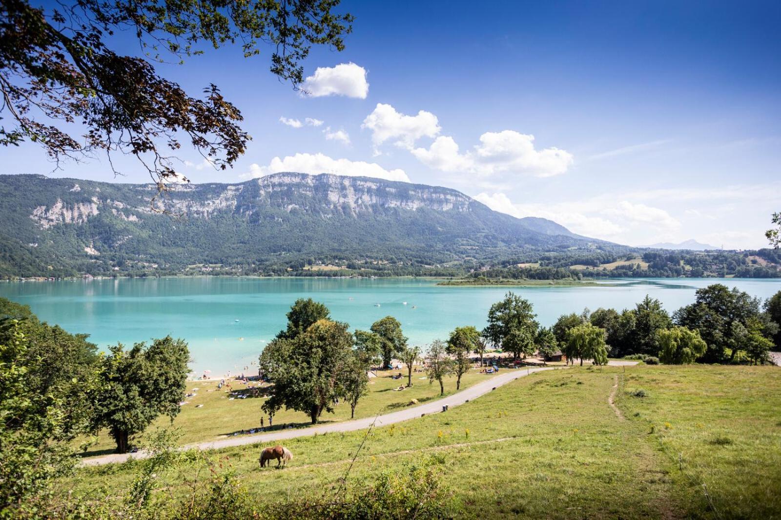 Huttopia Lac D'Aiguebelette Saint-Alban-de-Montbel エクステリア 写真