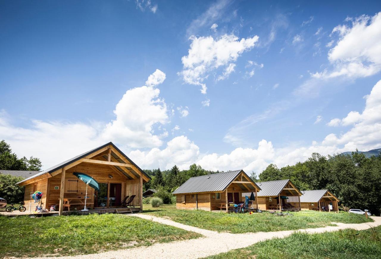 Huttopia Lac D'Aiguebelette Saint-Alban-de-Montbel エクステリア 写真